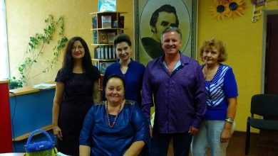 Презентація збірки віршів Анни Ханович