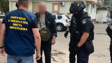 один із затриманих