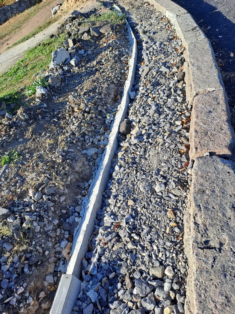 Тротуар на просп. Богоявленському та вул. Трговій