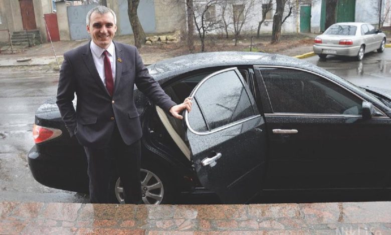 Сєнкевич та його Lexus