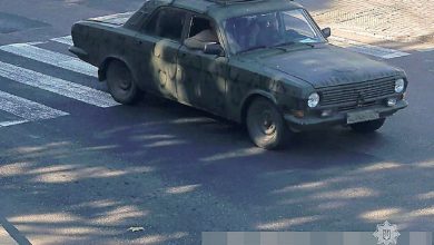 У Миколаєві "Волга" з військовими після зіткнення з Hyundai поїхала з місця ДТП