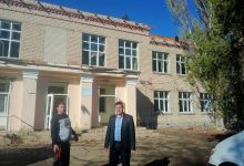 Капремонт пошкодженої обстрілами покрівлі закладу освіти в Шевченківській громді