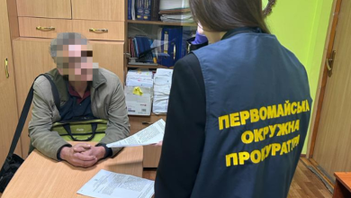 На Миколаївщині працівник системи освіти поширював матеріали із закликами щодо захоплення території України