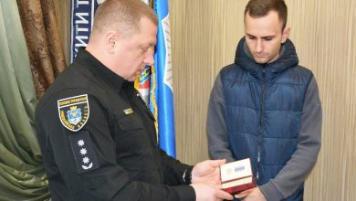 У Миколаєві родичі загиблого спецпризначенця Юрія Хижинського отримали почесну медаль «Захисник Вітчизни»