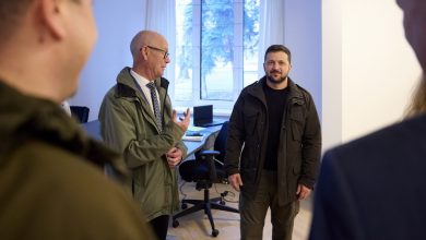 Посол Данії в Україні Олє Міккельсен і Володимир Зеленський