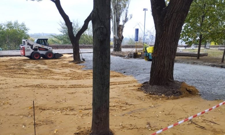 у центрі Миколаєва незаконно почали будувати спортмайданчик