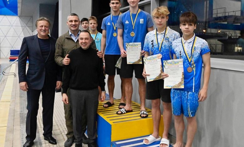 Миколаївські спортсмени здобули медалі на Чемпіонаті України зі стрибків у воду