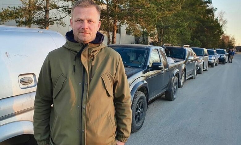 Волонтер Рейніс Позняк, який організовує передачу допомоги Україні