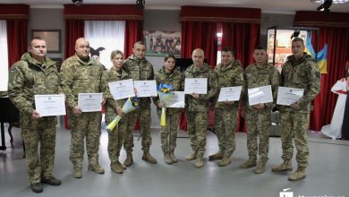 Військовим вручили сертифікати