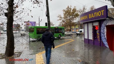 Автобус у Корабельному районі Миколаєва