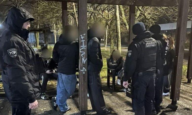 Рейд на дотримання коменданської години у Корабельному районі