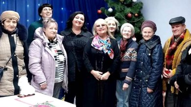 Наталя Простякова на презентації збірки віршів