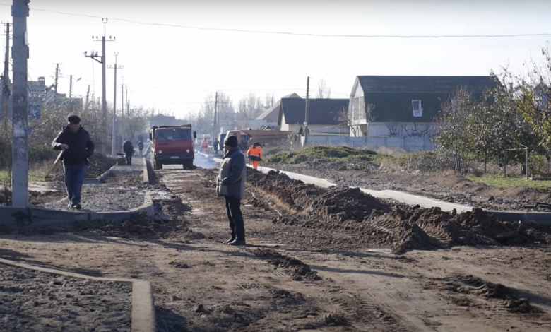 ремонт дороги по вулиці Рибній