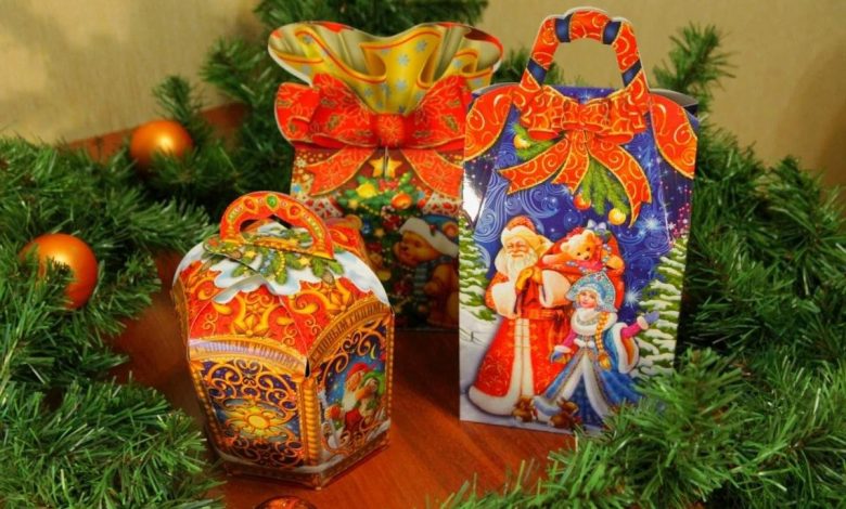Новорічні подарунки (ілюстрація)