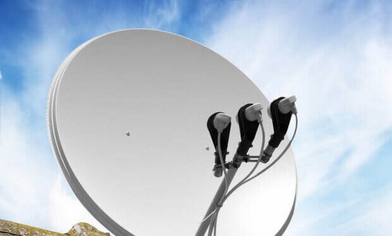 супутникова антена