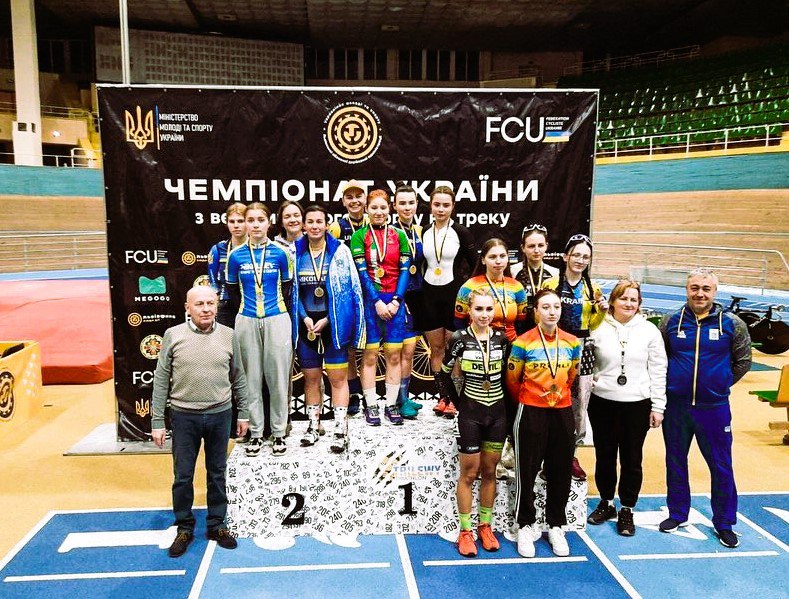 Велогонщики