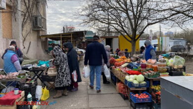 Стихійна торгівля в Корабельному районі