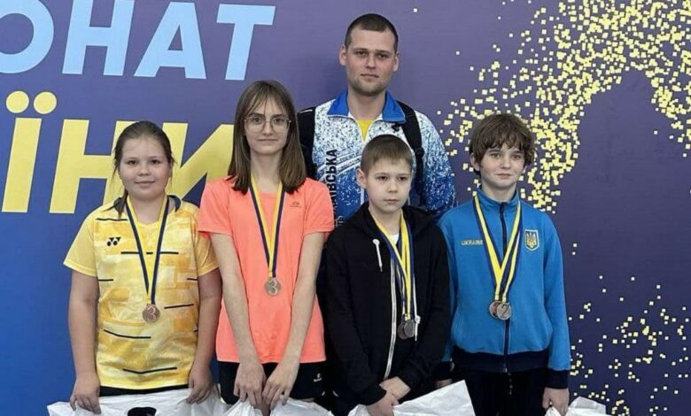 Миколаївські бадмінтоністи здобули сім нагород