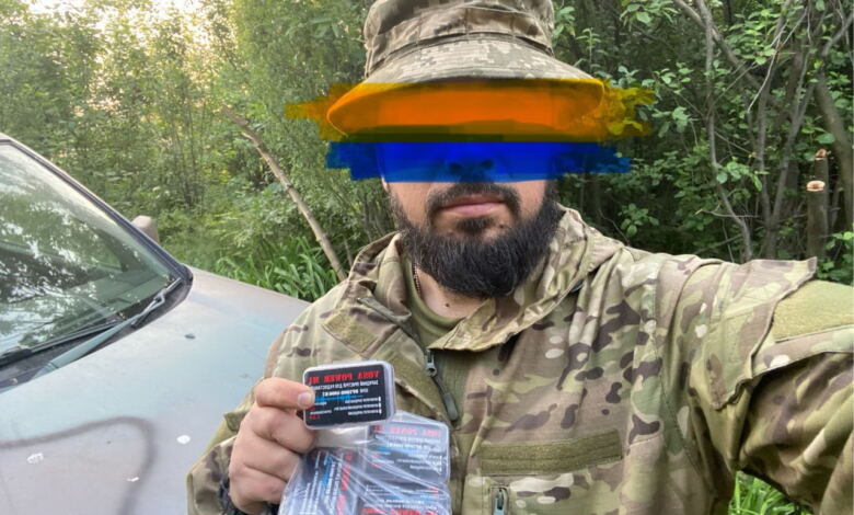 Наші захисники отримали зарядні пристрої для рацій