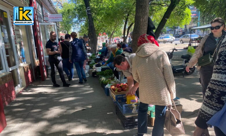 Стихійна торгівля (пр. Богоявленський, 311)