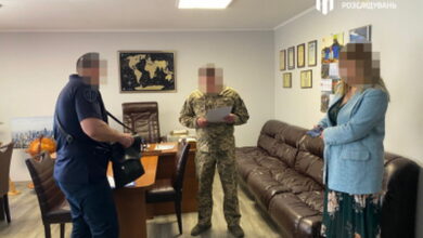 ДБР викрило військового посадовця