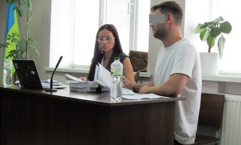 Подавав гуманітарні автомобілі