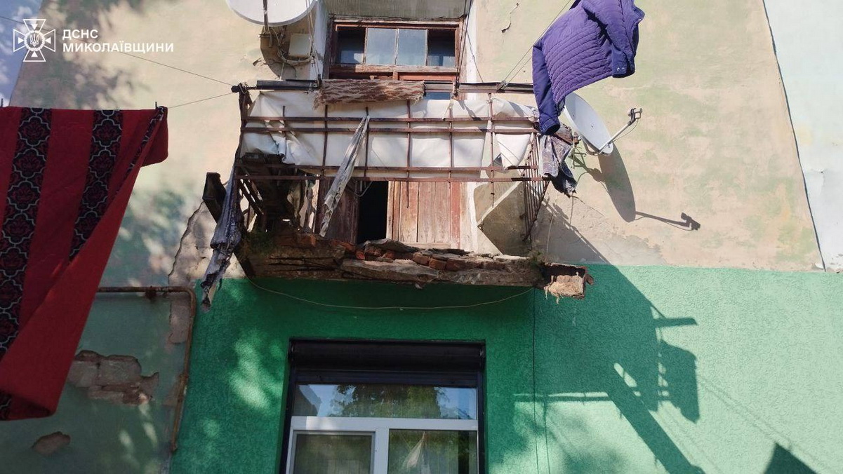 У Миколаєві обвалився балкон