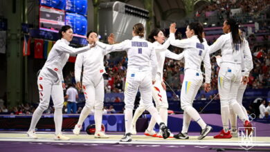 Фехтувальниці