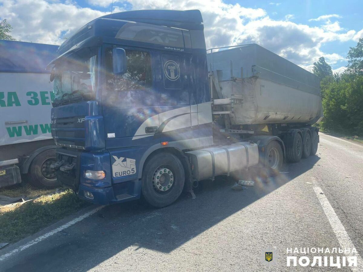 ДТП за участю вантажівок