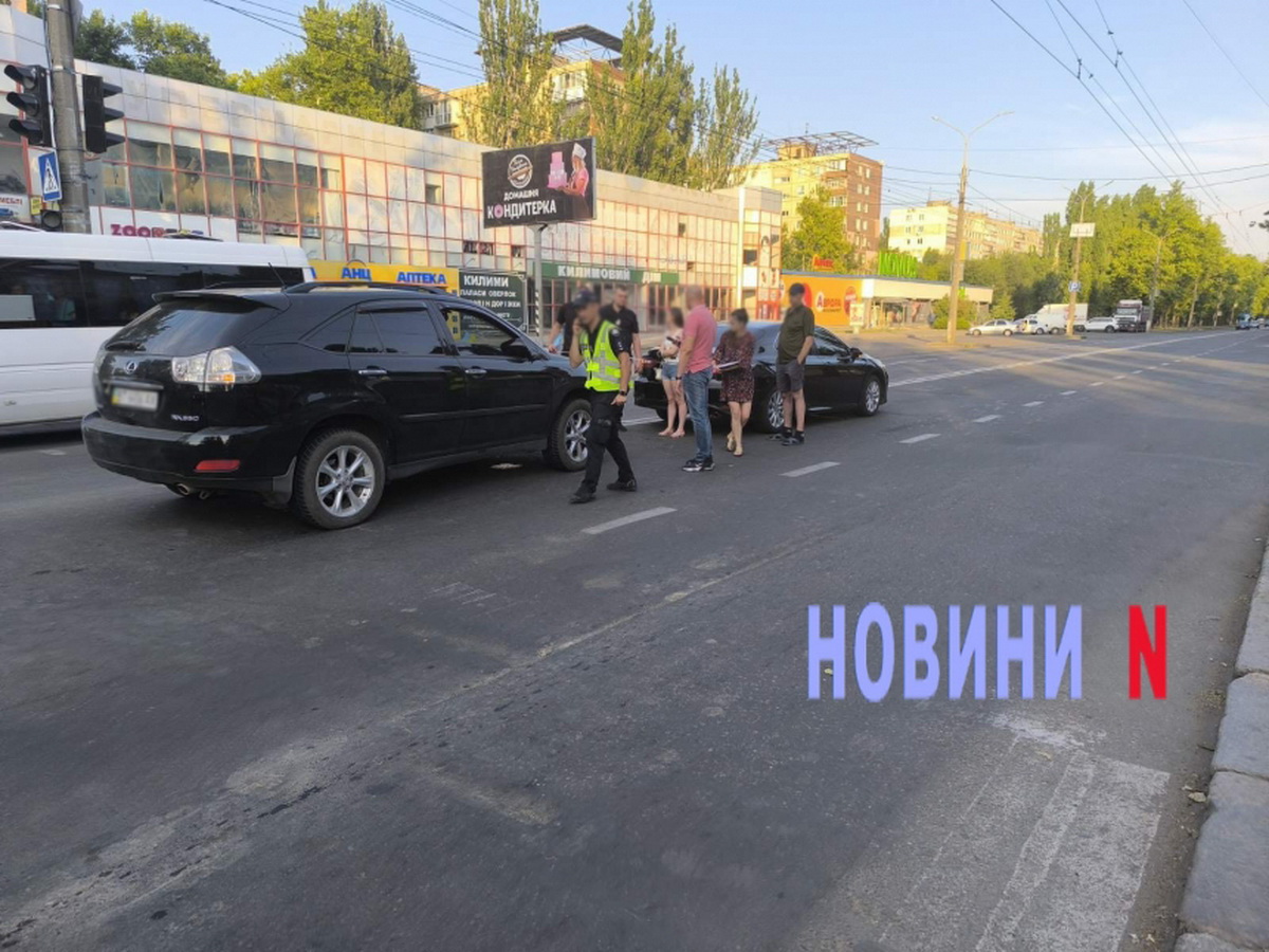 Дитина переходила дорогу коли світлофор не працював