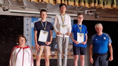 Матвій Колєсніков триразовий чемпіон з шашок
