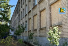 Одна з гімназій у Корабельному районі