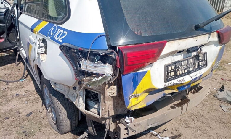 Пошкоджене поліцейське авто