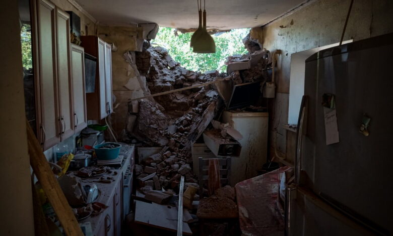 Руйнування житла на Миколаївщині через ворожі обстріли