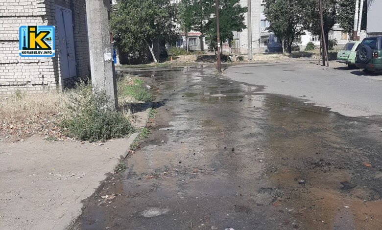 Аварійний витік води на пр. Корабелів
