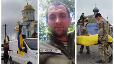 Прощання з Євгеном Толстих (по центру)
