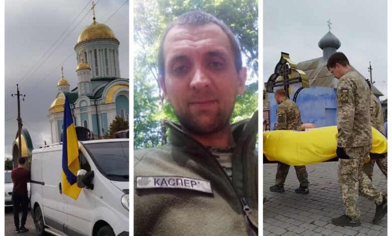 Прощання з Євгеном Толстих (по центру)