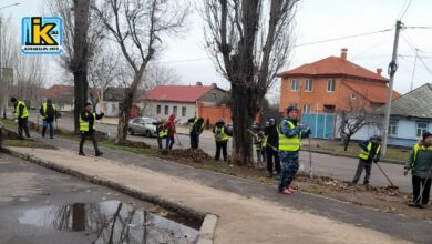 Комунальники в Корабельному