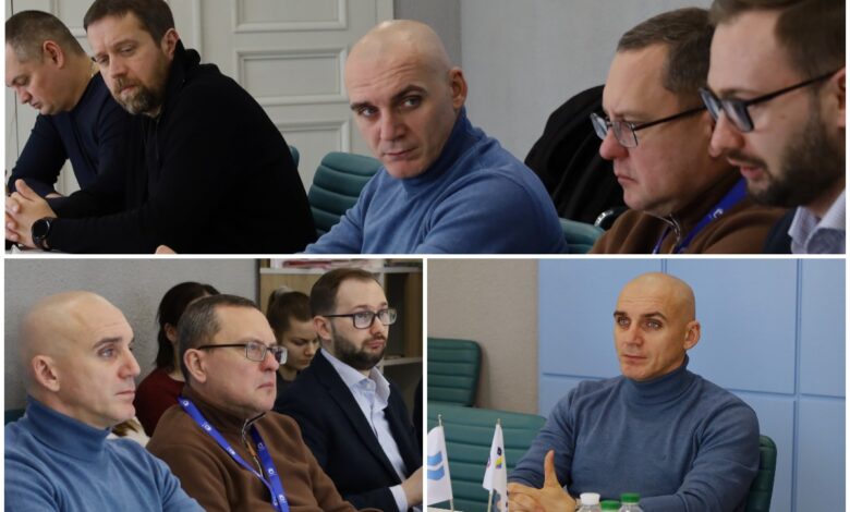 Сєнкевич и К