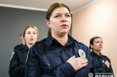 Випуск шкільних офіцерів поліції