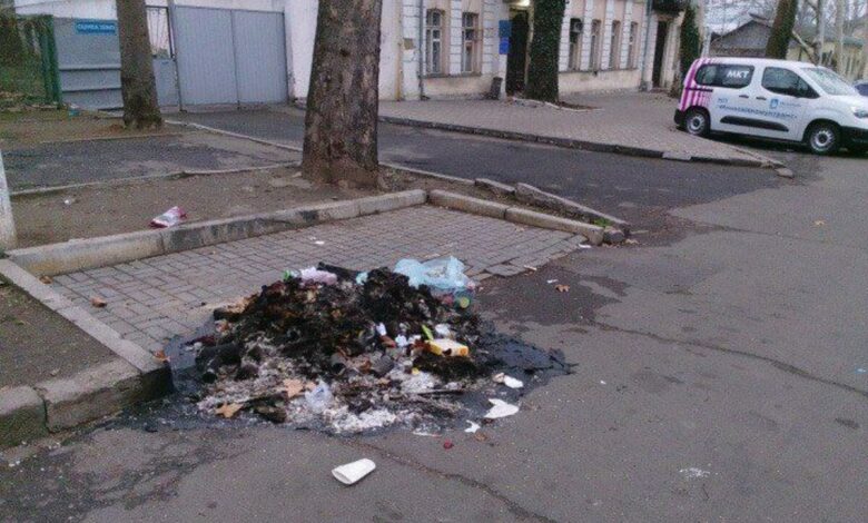 Черговий спалений контейнер