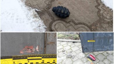 Пошкоджені ворота та граната