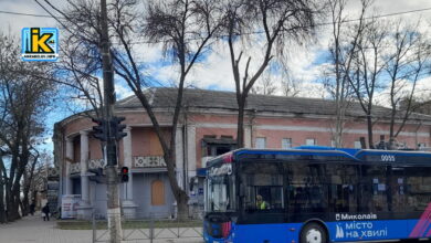 Тролейбус у Корабельному районі