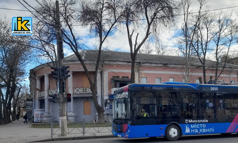 Тролейбус у Корабельному районі