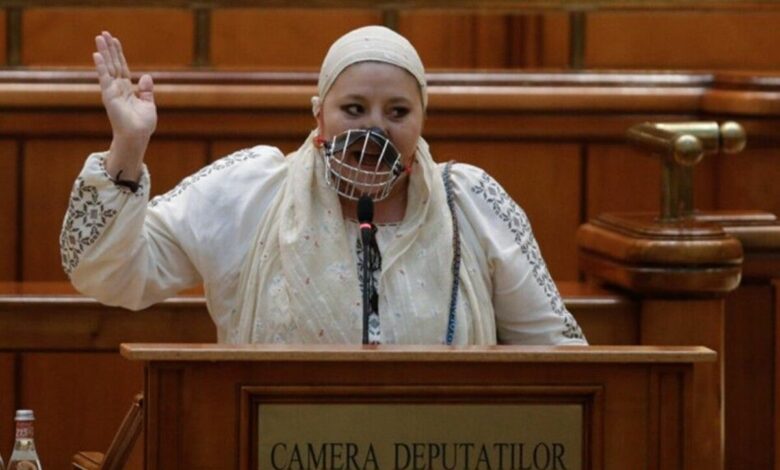 Пані Шошоаке у румунському парламенті