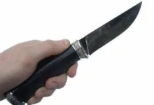 Ніж - знаряддя нападу (ілюстрація)