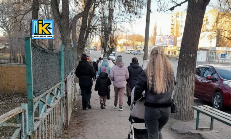 Корабельний район Миколаєва, діти і батьки