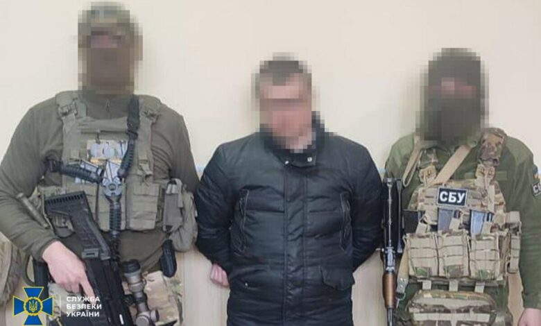 Таксист-зрадник у надійних руках