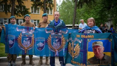 Повернення морпіхів з полону