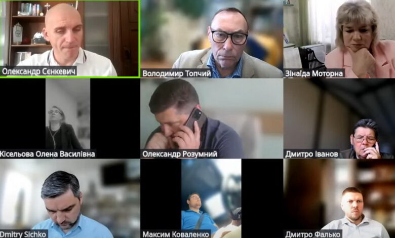 Депутати на сесії